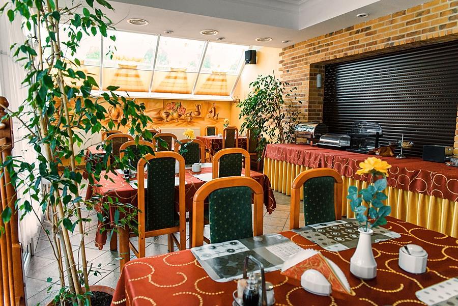 Motel Arkadia Кошалин Экстерьер фото
